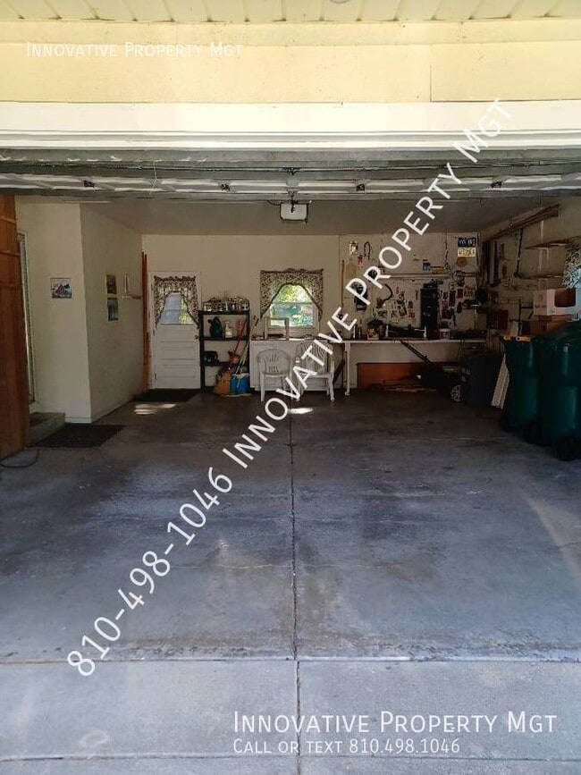 Building Photo - Coming Soon! 2 bedroom and 1.5.bathroom ho...