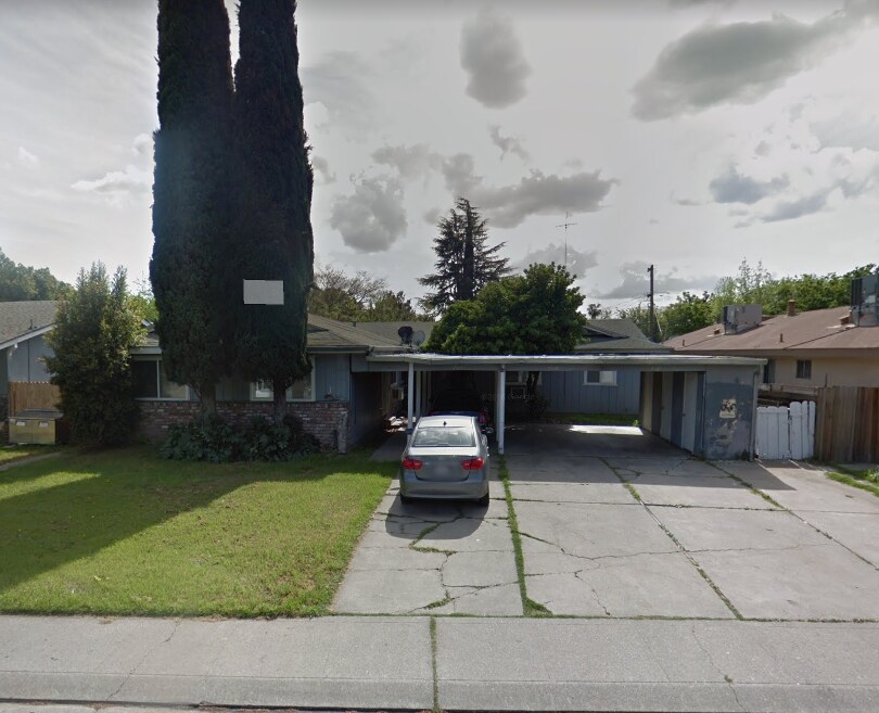 Primary Photo - 7117 N El Dorado St