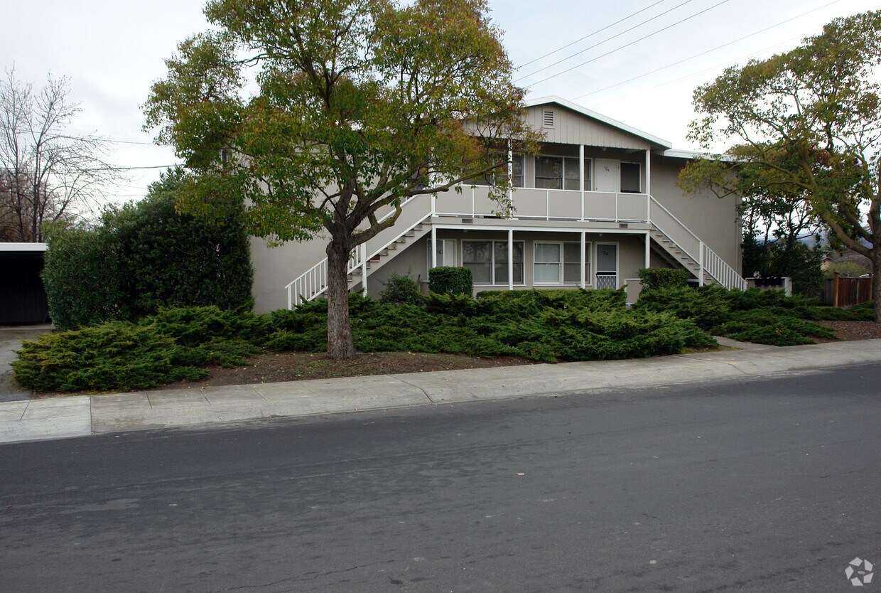 Building Photo - 3007-3009 El Carmelo Ave