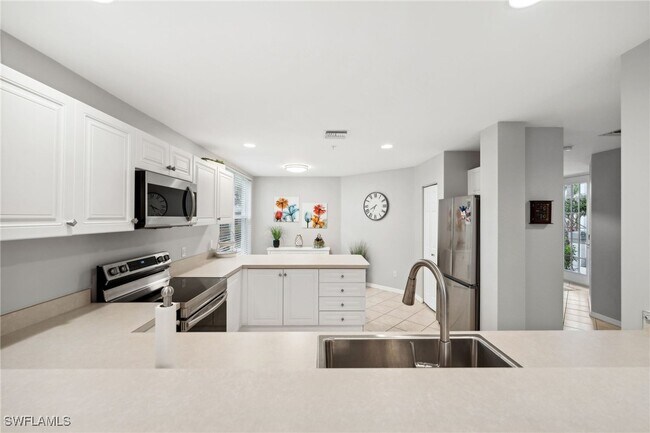 Foto del edificio - 8355 Whisper Trace Way