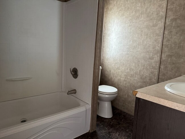 Foto del edificio - 306 E 67th St