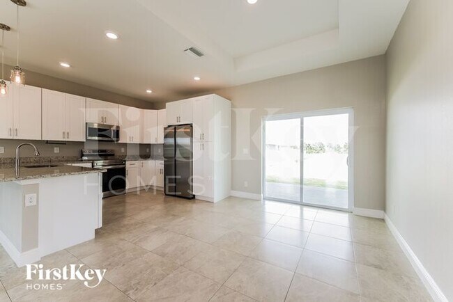 Foto del edificio - 3757 NE 14th Ave