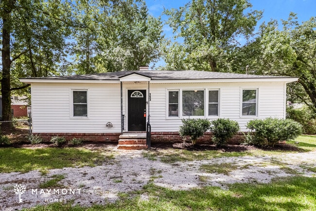 Building Photo - 153 Stratton Dr