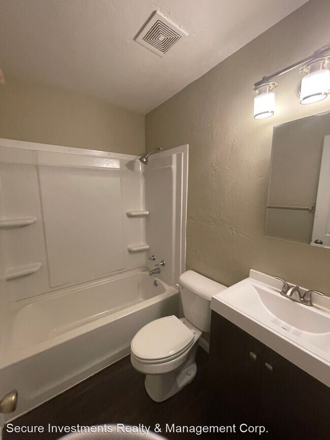 Building Photo - 2 br, 1 bath House - 14508 NW 142 Terrace