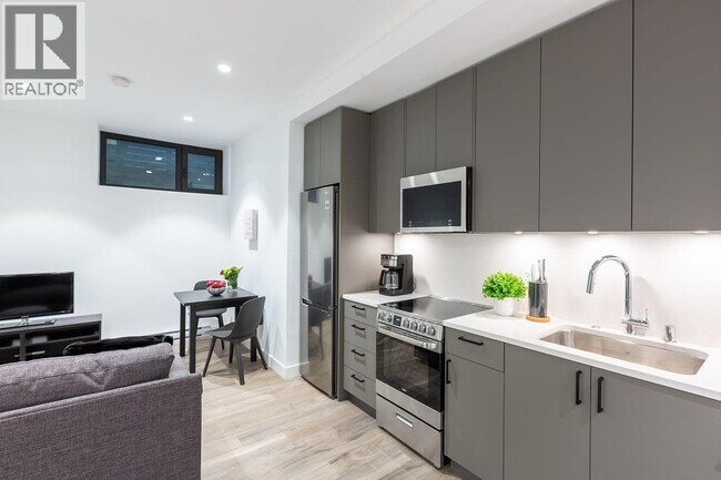 Photo du bâtiment - 3256 W 16th Ave