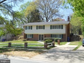 Building Photo - 9508 Lawnsberry Terrace