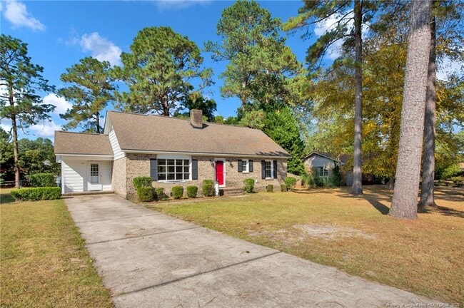 Building Photo - 511 Dandridge Dr