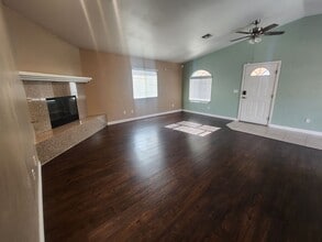 Building Photo - 72174 Sunnyvale Dr