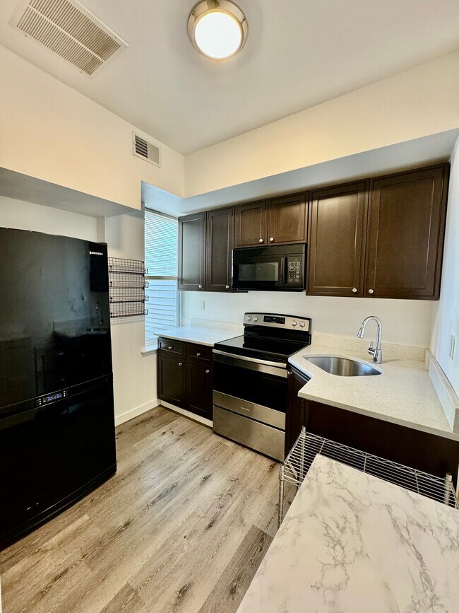 Foto del edificio - 2026 N 8th St