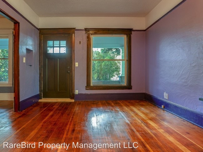 Building Photo - 8920-8924 N Smith St
