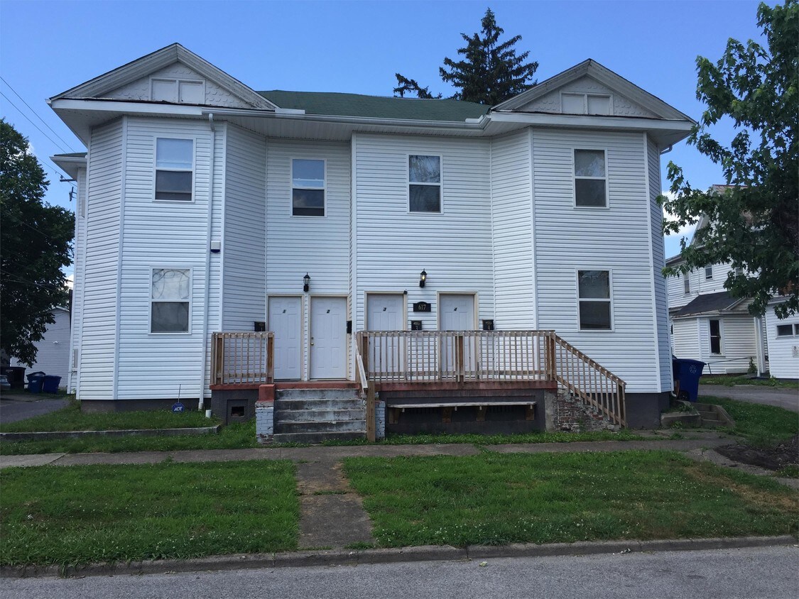617 15th St Unit 2, Huntington, WV 25701 Apartment for Rent in
