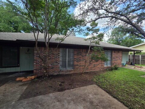 Foto del edificio - Completely renovated 3/2 all new appliances!