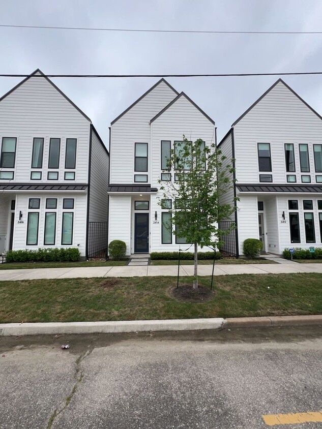 Photo - COMING SOON! 2414 Gray St - ***Ask about our No Cash Security Deposit Option***