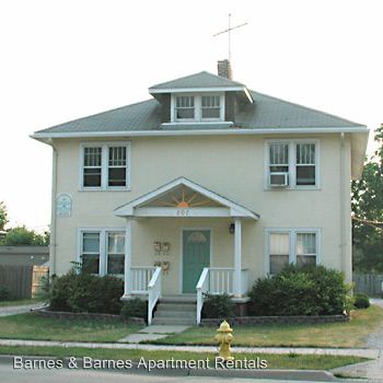 Primary Photo - 207 S Prospect St