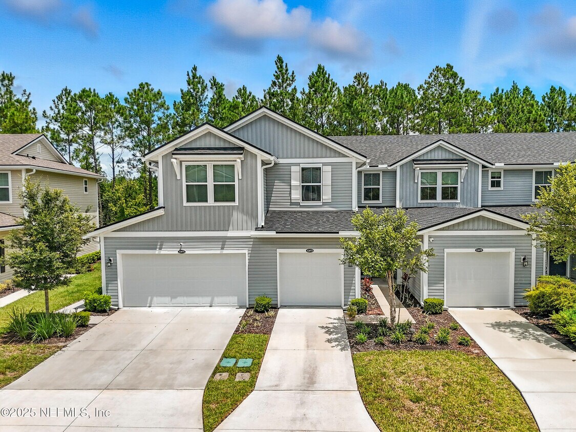 Foto principal - 12073 Calvesta St