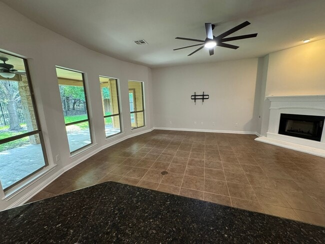 Building Photo - 630 Wild Rose Dr