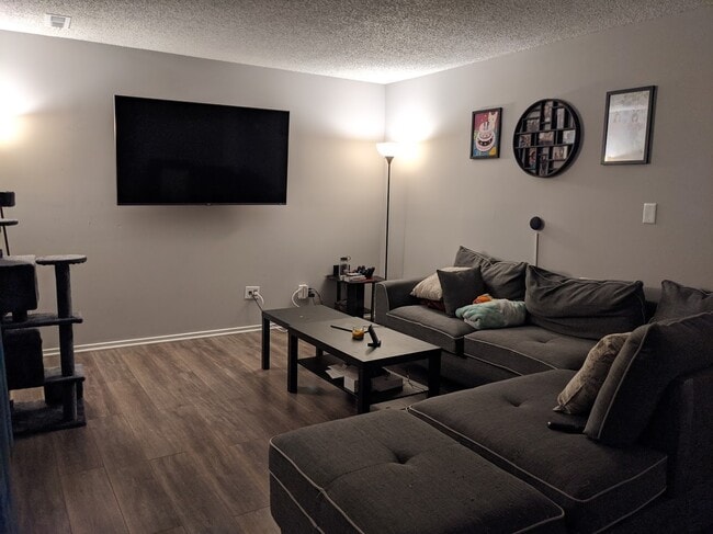 Foto del edificio - 1414 Lakeview Ave