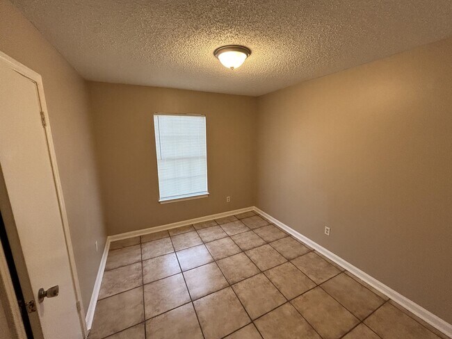 Photo - 3629 Hawkins Mill Rd House