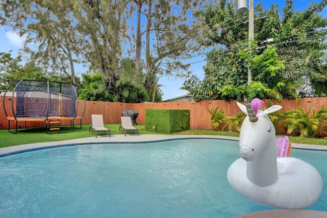 Foto del edificio - 7531 Simms St