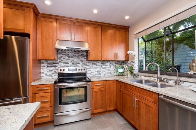 ¡cocina - 68 Cape Hatteras Ct