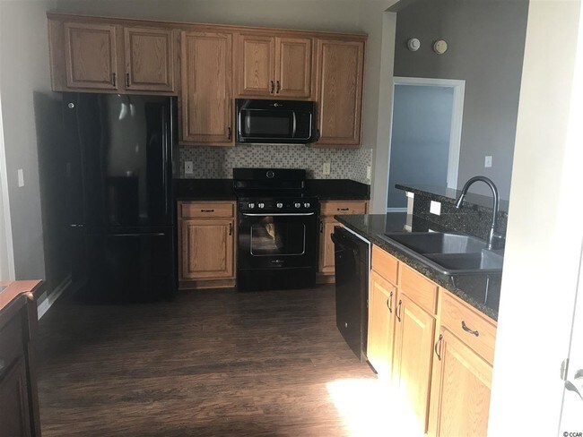 Building Photo - 46 Riverbend Dr