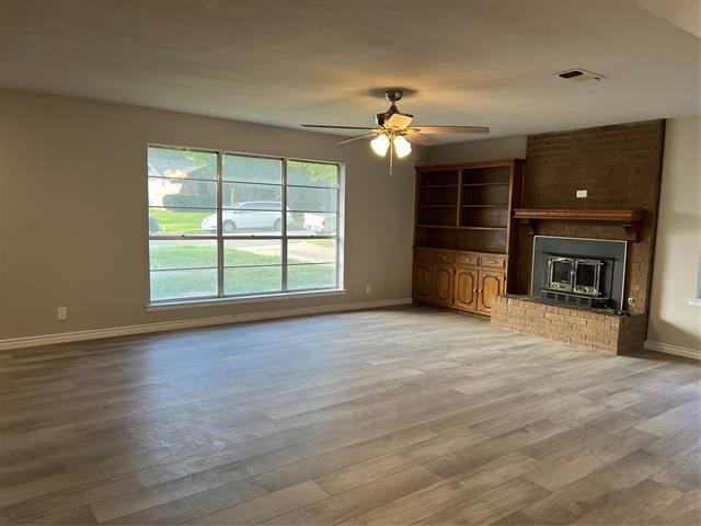 Building Photo - 1809 Skyline Dr