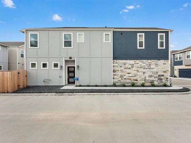 Building Photo - 1528 Parkland Oak Dr