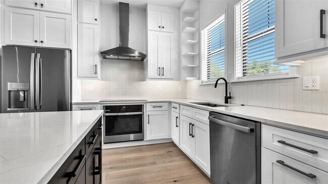 Foto del edificio - 1206 W Lemon St