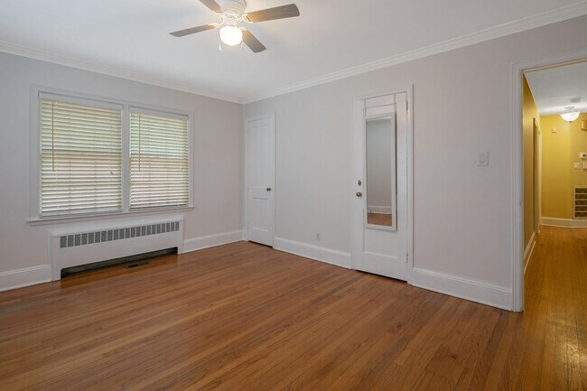 Foto del edificio - 915 Norwood St