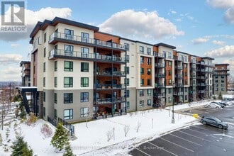 Building Photo - 306 Essa Rd