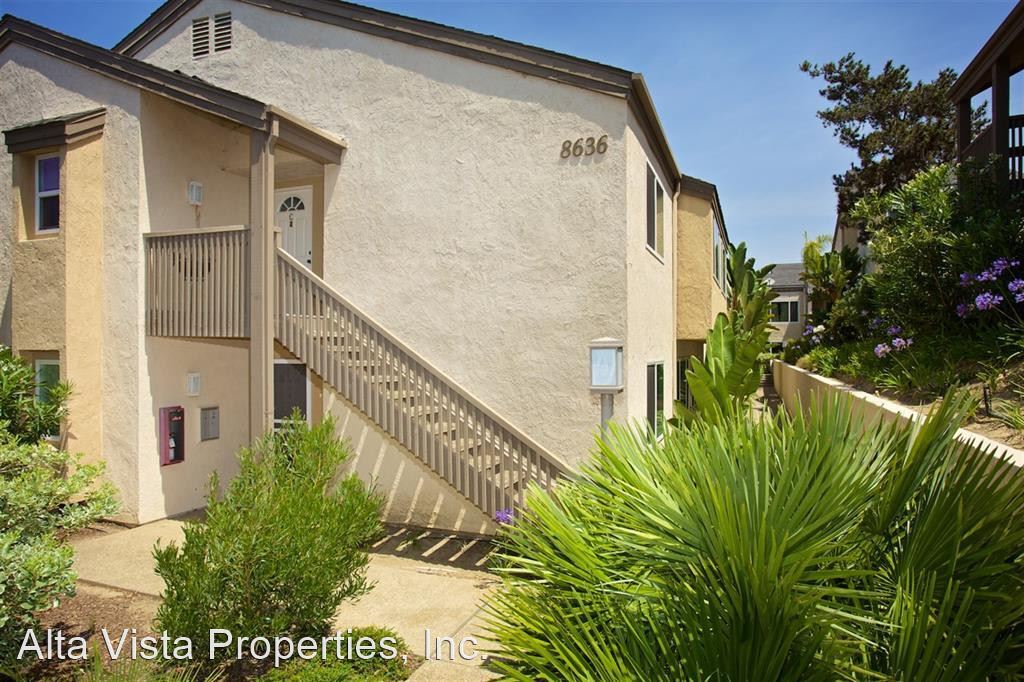 Foto principal - 2 br, 2 bath House - 8636 Via Mallorca Unit A