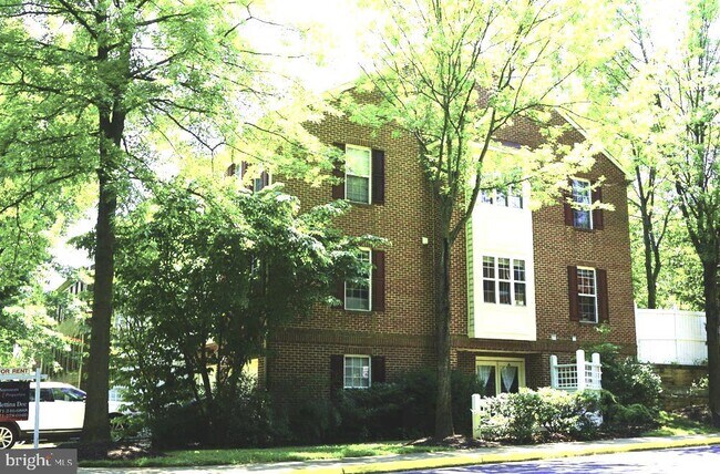 Foto del edificio - 9386 Van Arsdale Dr