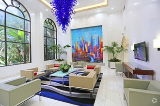 Interior Photo - Da Vinci