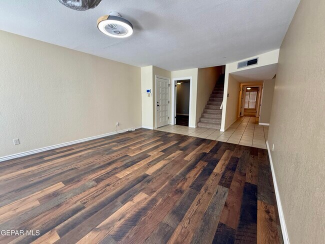 Building Photo - 763 Espada Dr
