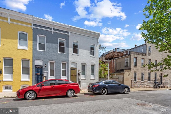 Building Photo - 1613 N Spring St