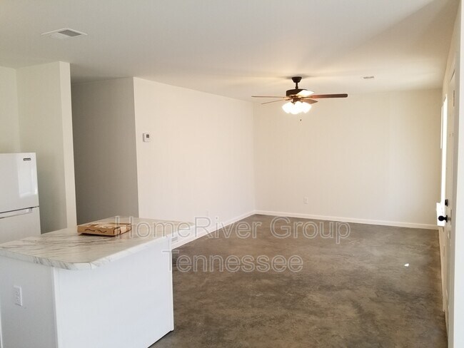 Foto del edificio - 3829 Lake Park Cove