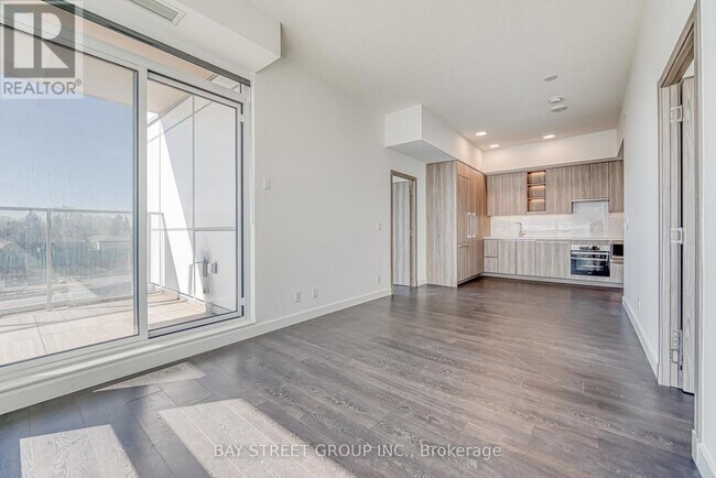 Building Photo - 27 McMahon Dr