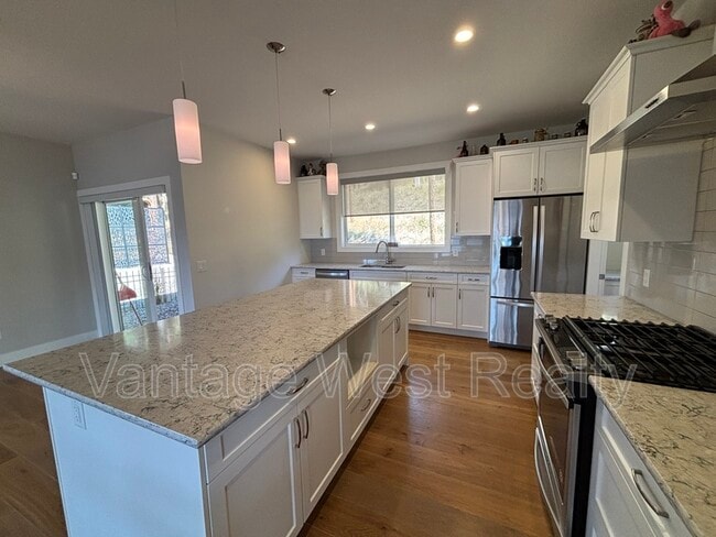 Building Photo - 3411 Water Birch Cir