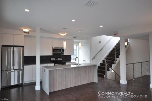 Primary Photo - South End 2 bed BEST ROOF DECK 360 Views 9/1