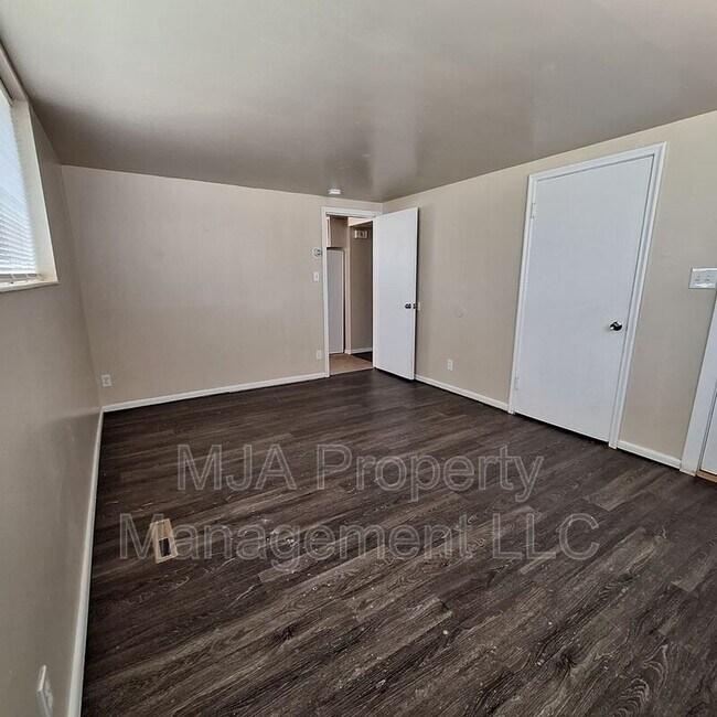 Photo - 740 Wasatch St. House