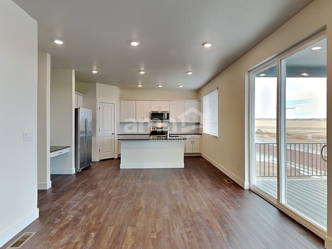 Foto del edificio - 3909 Wyedale Wy