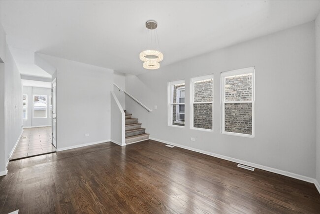 Building Photo - 7940 S Perry Ave