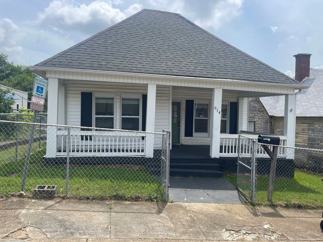 Knoxville 37923 - 3 bedroom, 2 bath home -... - Knoxville 37923 - 3 bedroom, 2 bath home -...