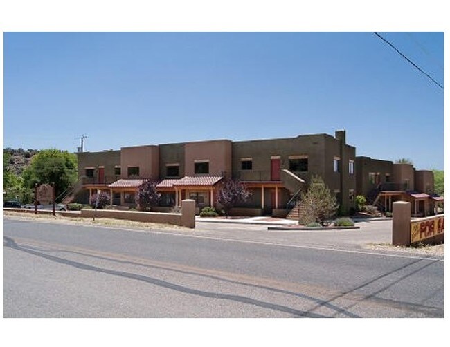 La entrada principal a Beaver Creek Villas - 4160 E Cliffside Trl