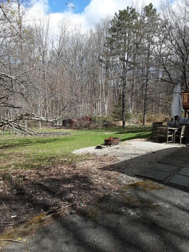 Foto del edificio - 309 Mountain Lake Rd