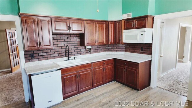 Foto del edificio - Charming 3 Bedroom Home in the Heart of Eldon!
