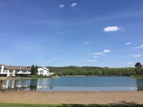 Building Photo - 73 Midlake Cir