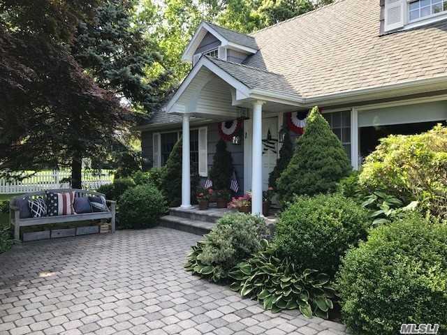 Primary Photo - 1 Magenta Ln