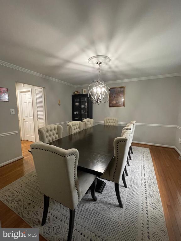Foto del edificio - 9025 Streamview Ln