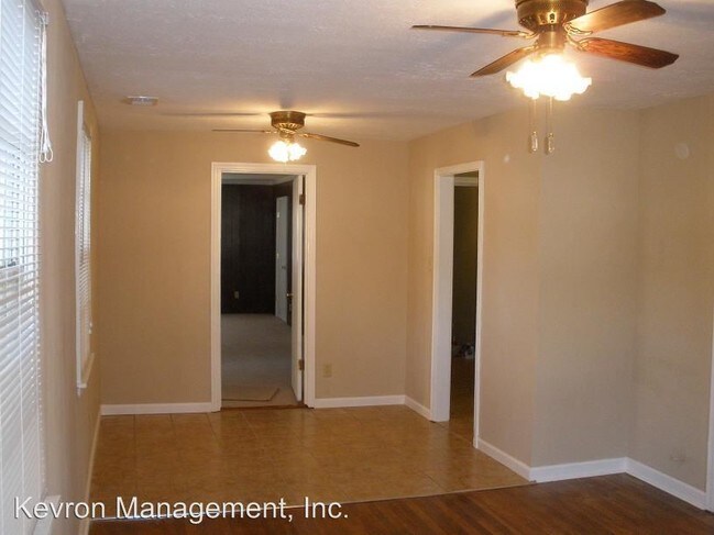 Building Photo - 3 br, 1 bath House - 4415 Zelda Lane